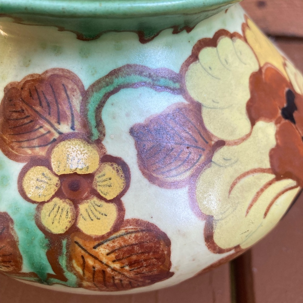 Dutch Antique Short Vase - Picture 6 of 10